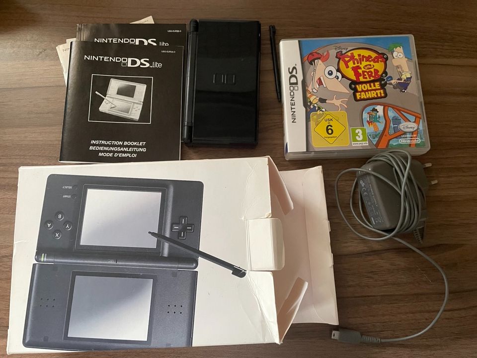 Nintendo Ds Lite inkl Spiel in Panitzsch