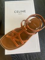 Original CELINE CLEA TRIOMPHE Riemchen Sandalen Größe 38 wie neu Niedersachsen - Bad Bentheim Vorschau