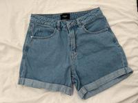 Vero Moda Hotpants kurze Hose Jeansshorts Jeans Gr. S Berlin - Schöneberg Vorschau