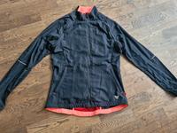 Sportjacke Regenjacke Windbreaker Runners Point Gr. S schwarz München - Schwabing-Freimann Vorschau