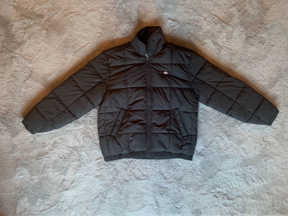 Dickies Puffer Jacke in Brüggen