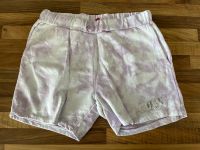 Damenshorts Guess Batik Größe 16/S Hessen - Bad Camberg Vorschau