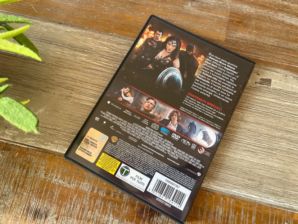 ♥️ Batman v Superman ♥️ DC DVD in Schwieberdingen