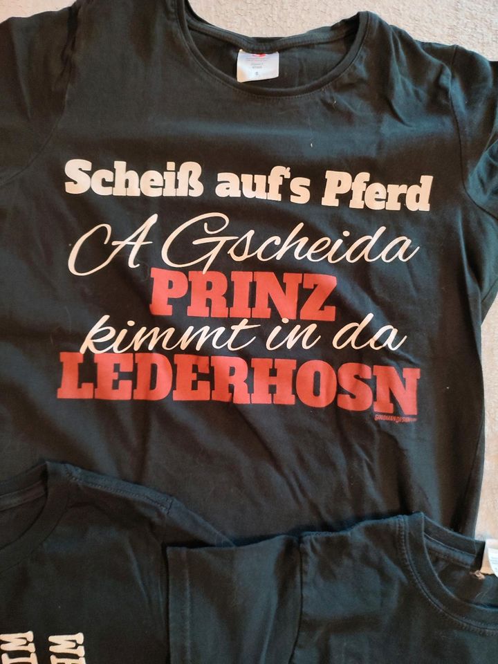 2x t-shirt Sprüche,Idioten, Prinz Lederhose in Sinzing