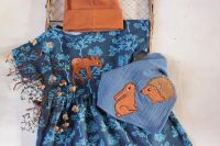 Handmade Set kleid, Tuch Hipster Mütze *Walstiere* Gr 110 Rheinland-Pfalz - Treis-Karden Vorschau