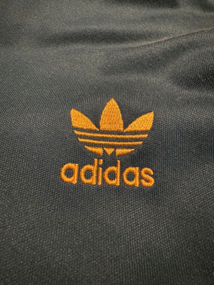Vintage Adidas original France jacket in Berlin