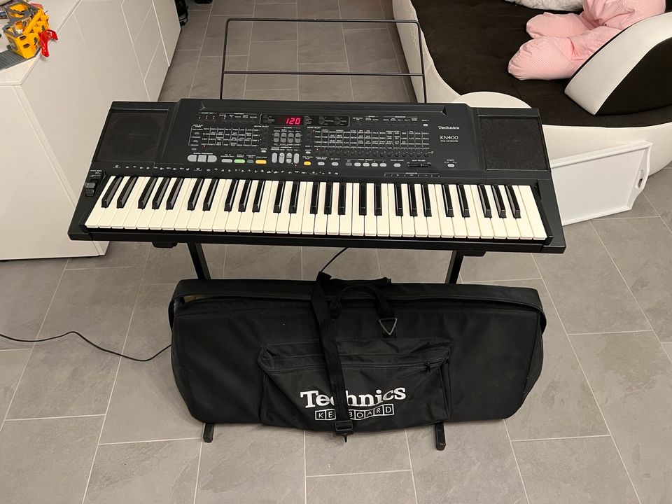 Keyboard Technics KN400+Ständer+Tasche in Ismaning