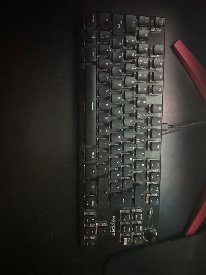 Top Preis !Roccat Vulkan Tkl Pro optical switches Gaming Tastatur in Ditzingen