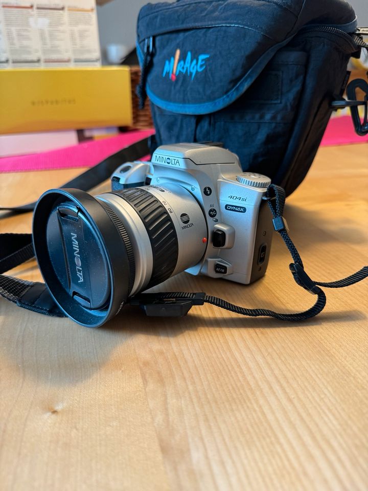 Spiegelreflexkamera (analog) Minolta Dynax 404si in Günzburg