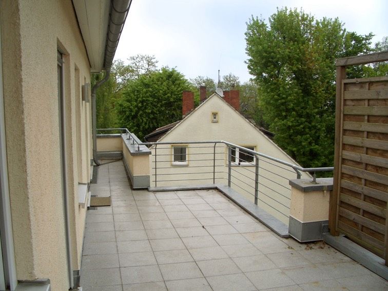 Bonn Bad Godesberg -moderne 2 Zimmer Penthouse 63 qm Dachterrasse in Siegburg