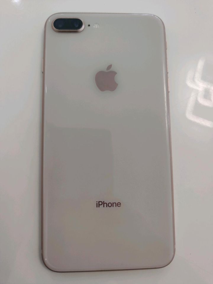 Apple Iphone 8 Plus Gold in München