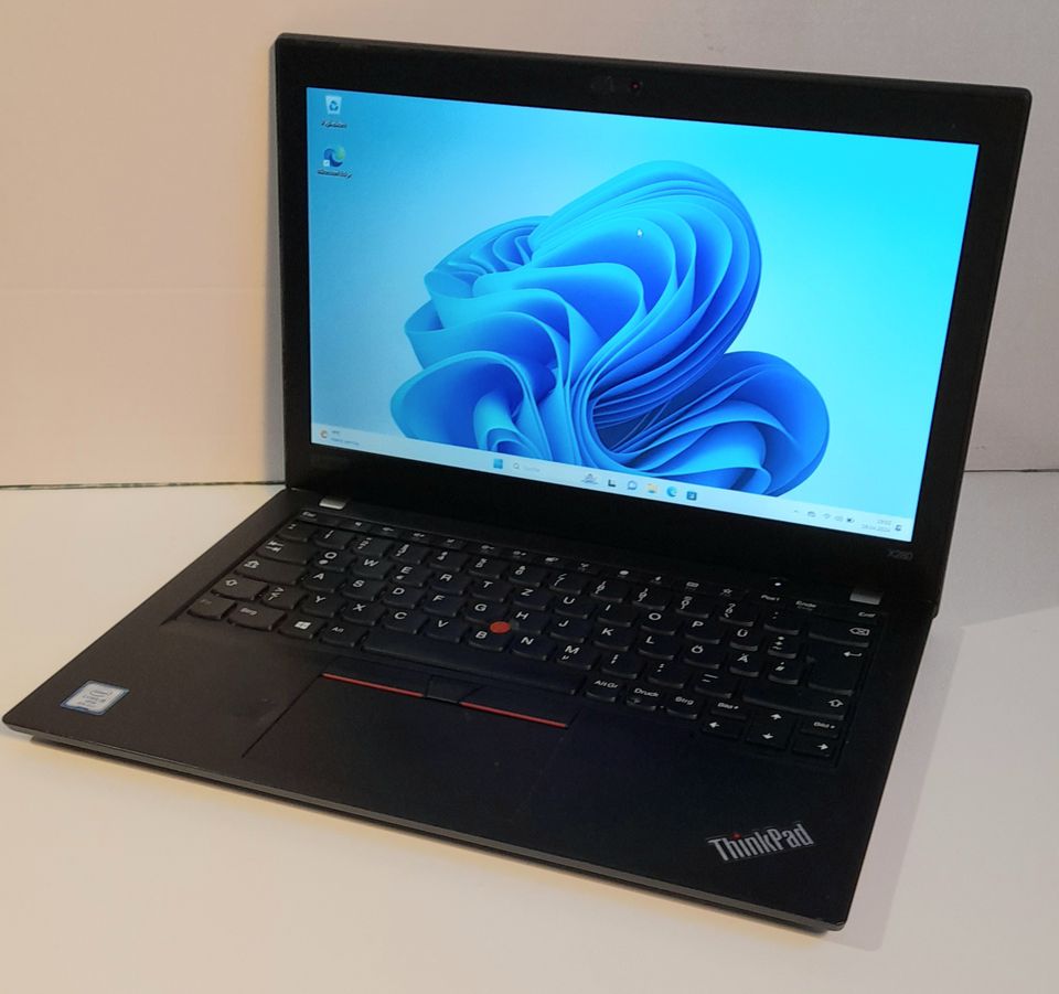 Lenovo ThinkPad X280, i5-8350U, 8GB, 256GB SSD, W11 Pro in Berlin