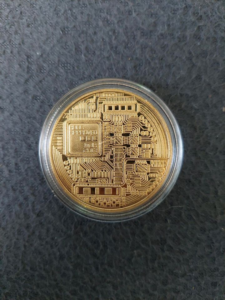 Goldmünze Bitcoin (vergoldet) in Bitterfeld