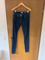 Jeans QS von S.Oliver dunkelblau Gr.36/34 Bayern - Hirschaid Vorschau