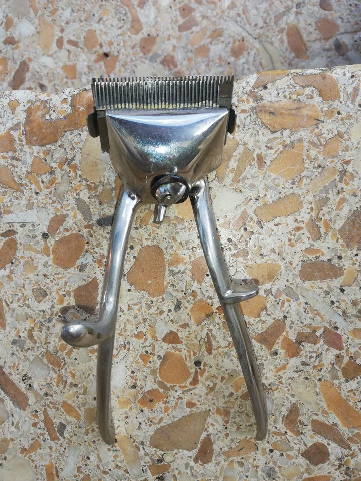 Haarschneidemaschine Vintage in Neustadt an der Aisch