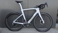 Pinarello Dogma F Crystal White 56 Sram Red 2025 E1 Princeton NEU Berlin - Charlottenburg Vorschau
