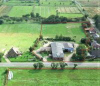 Resthof bei Heide in Holstein mit Baugrundstück und Weideflächen Schleswig-Holstein - Rehm-Flehde-Bargen Vorschau