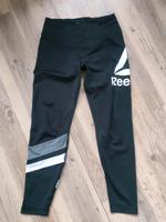 Sportleggings Jogginghose M 38 40 Reebok schwarz Niedersachsen - Salzhausen Vorschau