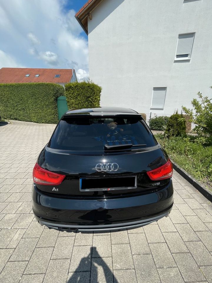 Audi Audi A1 Sportback S Line in Ehingen (Donau)
