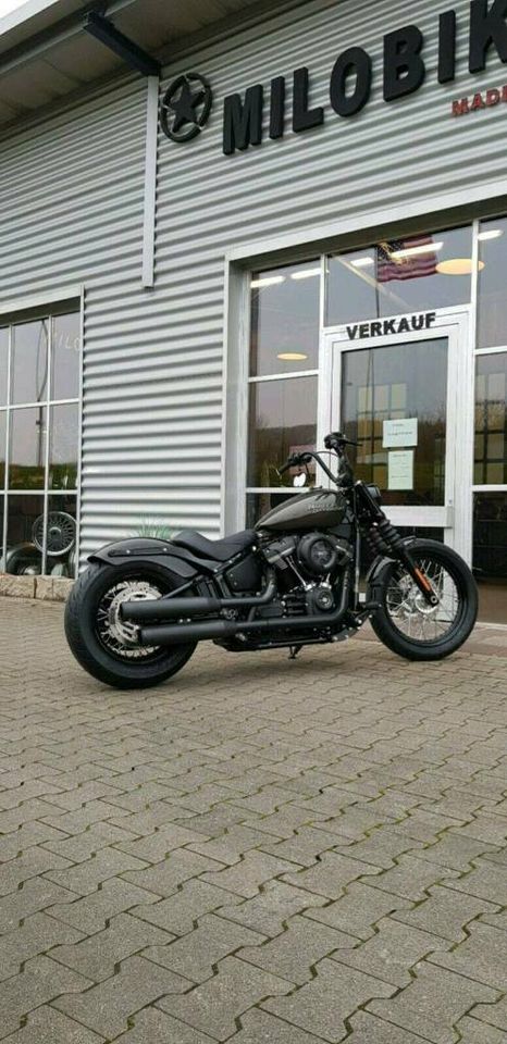 Heckumbau Serienoptik Street Bob,Slim ab 2018 Harley Davidson in Hattingen