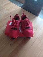 Puma Turnschuhe gr 37,5 NEU Niedersachsen - Heemsen Vorschau