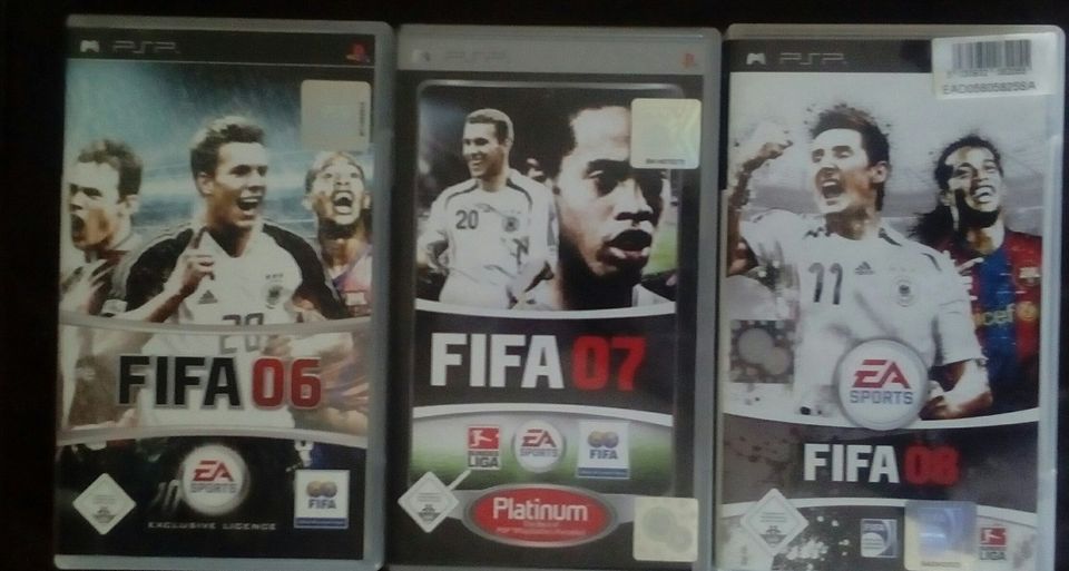 FIFA 06 / 07 / 08 für PSP im Angebot: 3 Spiele = 1 Preis  ;-) in Schöneck