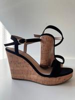 Keilabsatzschuhe von H&M neu! Köln - Ostheim Vorschau