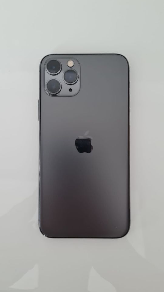 iPhone 11pro in Olching