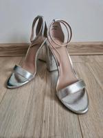 Asos Absatzschuhe Hochzeit Silber Sachsen-Anhalt - Halle Vorschau