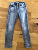 Jeans Größe 122 skinny grau Mädchen schmal pocopiano Nordrhein-Westfalen - Rheine Vorschau