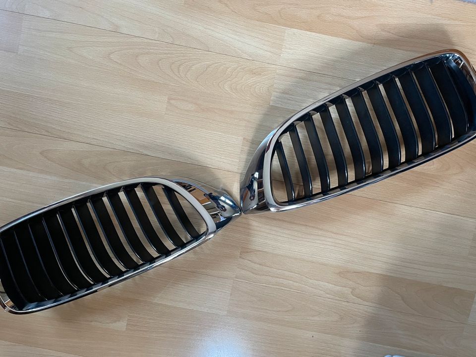 Autozubehör Vw Golf 7 Vw up BMW 4 Kühlergrill Niere Grill in Detmold