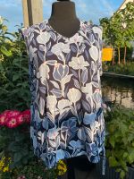 Bequemes Shirt Gr. XL von C&A blau Blumen fällt größer aus Niedersachsen - Uelzen Vorschau
