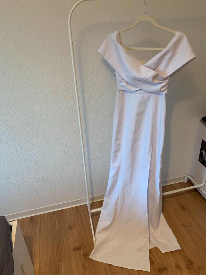 Ball und Hochzeit Kleid in Darmstadt