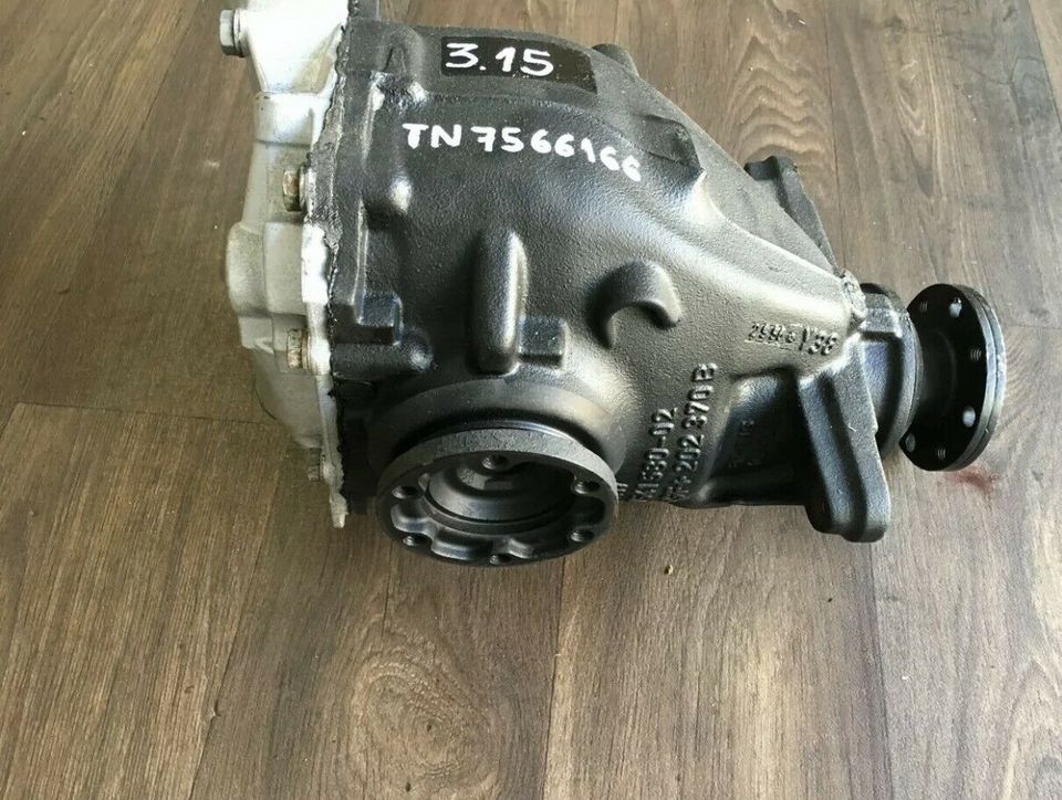 BMW E90 E91 E92 E81 E87 Differential 3,15 Teile 7566166-04 in Alsdorf