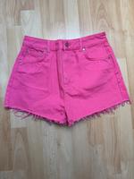 NEU ❣️ Superdry Shorts ♀️ in Größe M Sachsen - Trieb Vorschau