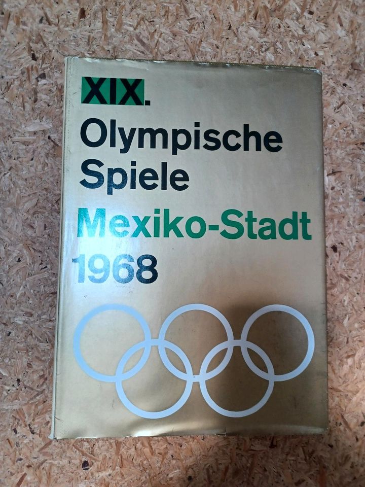 Olympiabücher   DDR-Literatur in Meißen