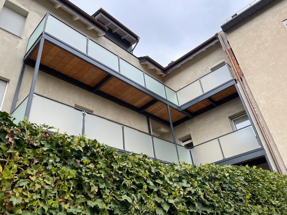 Ganzglasgeländer / Brüstungen / Glasgeländer / Terrassengeländer in Frankenthal (Pfalz)