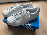 Adidas Superstar white weiß 42 Nordrhein-Westfalen - Haltern am See Vorschau
