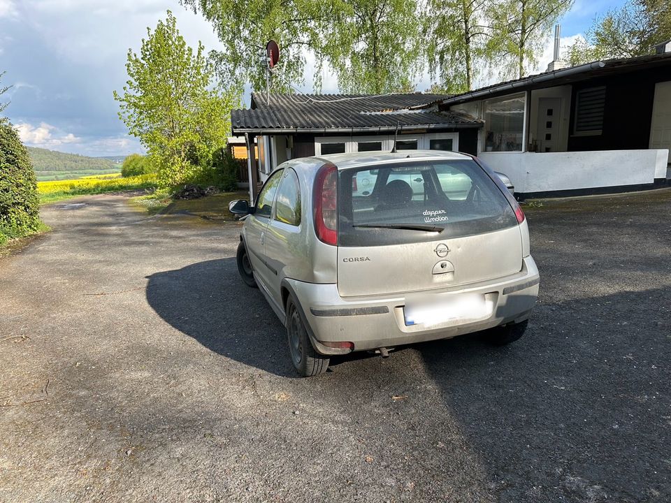 Opel Corsa C 1.0 in Adelebsen