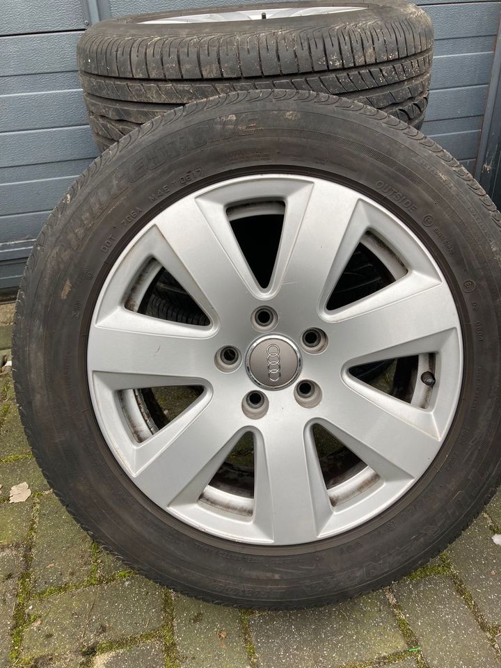 Audi A6 Alufelgen mit Sommerreifen 225/55 R16 mit 5-7 mm Profil in Bremen