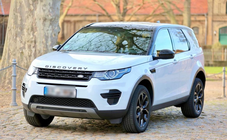 Land Rover Discovery Sport D150 AWD Automatik - in Warendorf
