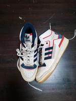 Adidas Schuhe 39 1/2 Sachsen - Gröditz Vorschau