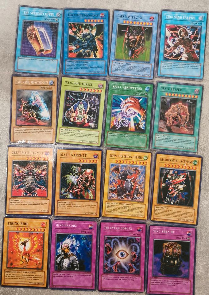 Yugioh 3000 karten sammlung Holo in Grenzach-Wyhlen