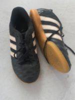 Adidas Sala Fußballschuhe Gr. 33 Bayern - Weisendorf Vorschau