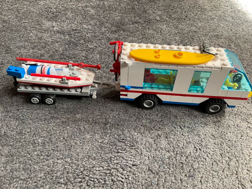 Lego 6351 Camper Retro 90iger mit Anleitung guter Zustand in Ronshausen