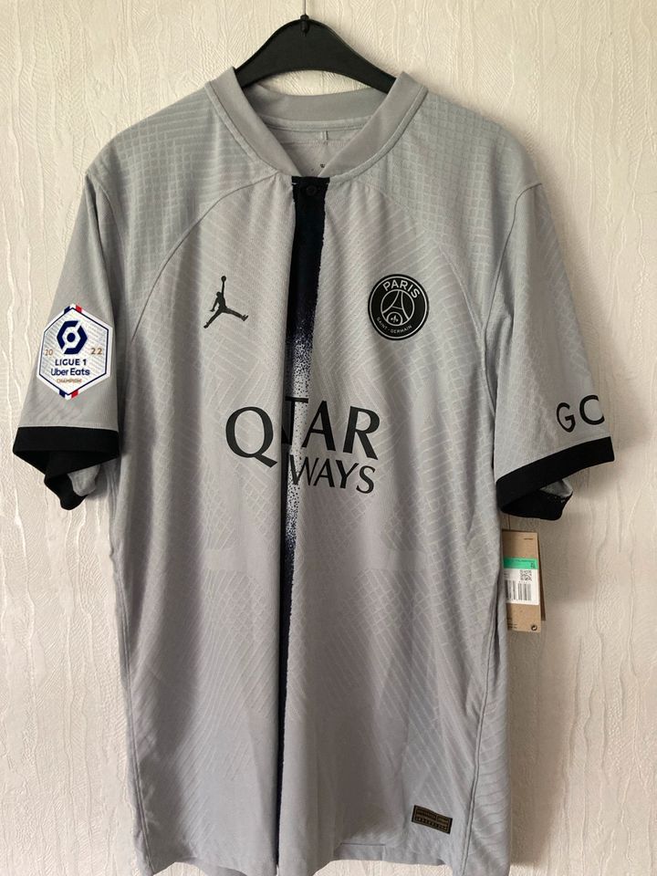 Lionel Messi PSG Spielertrikot 2022/2023 Gr. XL Jordan in Ennigerloh