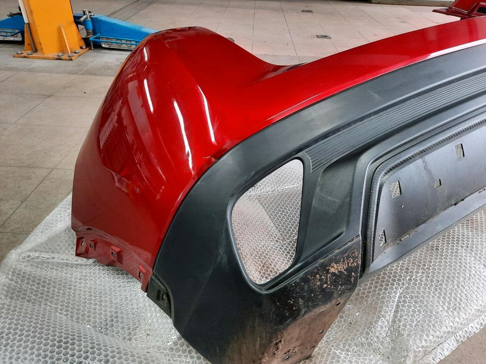 Mitsubishi Eclipse Cross Stoßstange hinten Stoßfänger Bumper rot in Beeskow