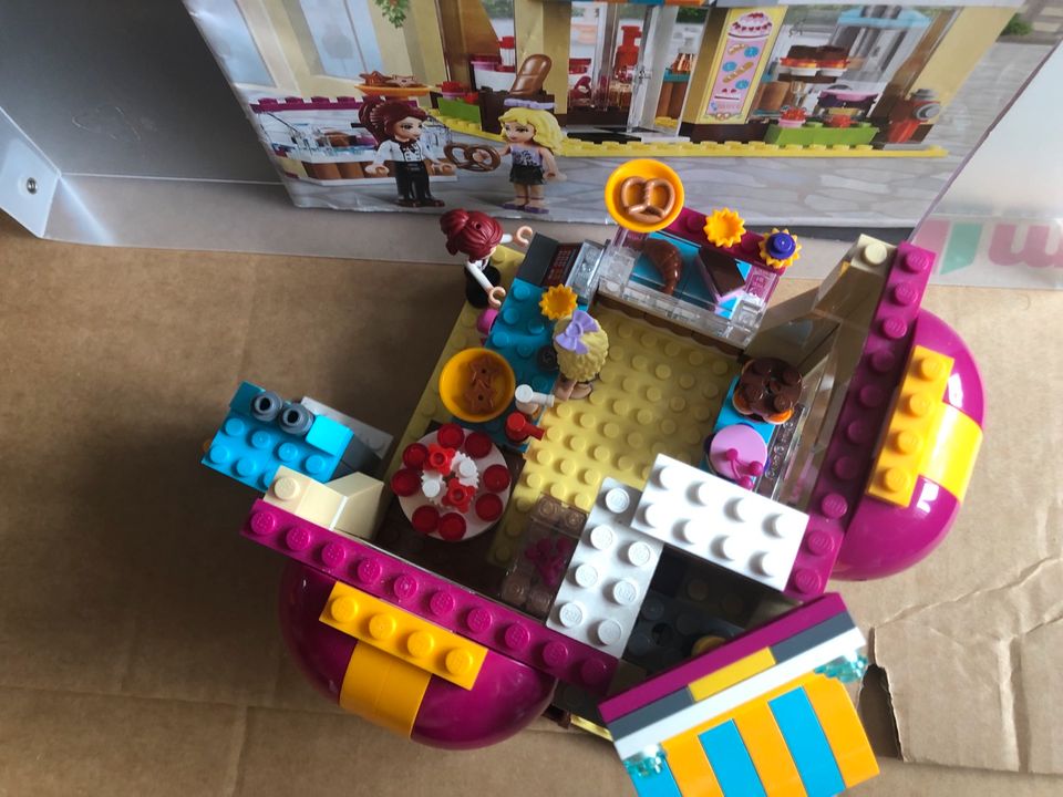 LEGO Friends Heartlake Bäckerei in Essen-Haarzopf