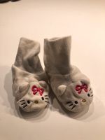 Hello Kitty Babyschuhe Traglinge 19 20 21 Baden-Württemberg - Ettlingen Vorschau