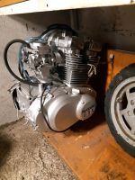 Motor Suzuki gs 40 x  gsx 400 l von 1981 Nordrhein-Westfalen - Rüthen Vorschau